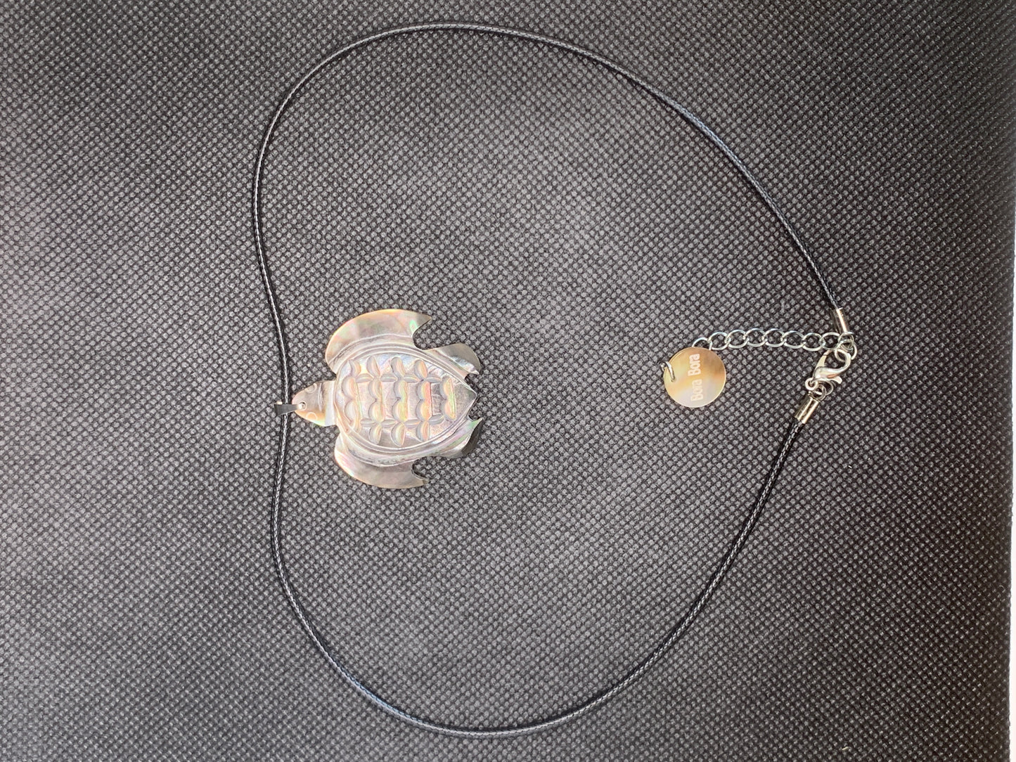 Collier Tortue Nacre et Pierres Véritables